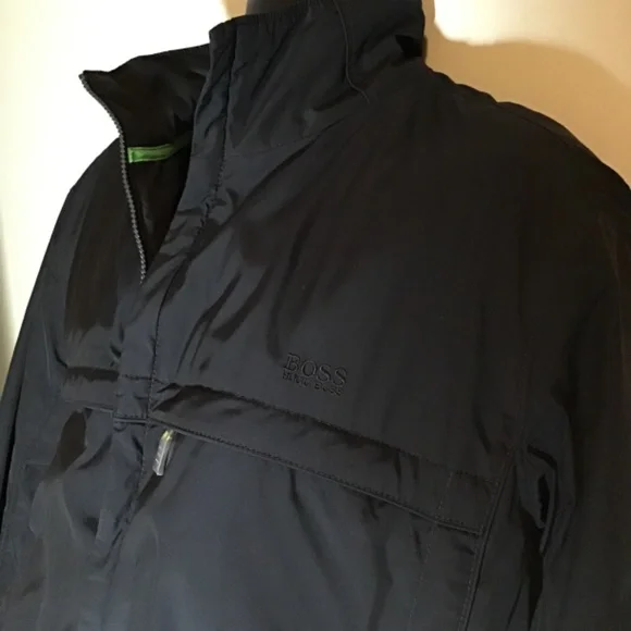 🤔HUGO BOSS, zipper is on the left side, men’s XL, new cond. see photos, unisex - Picture 2 of 10